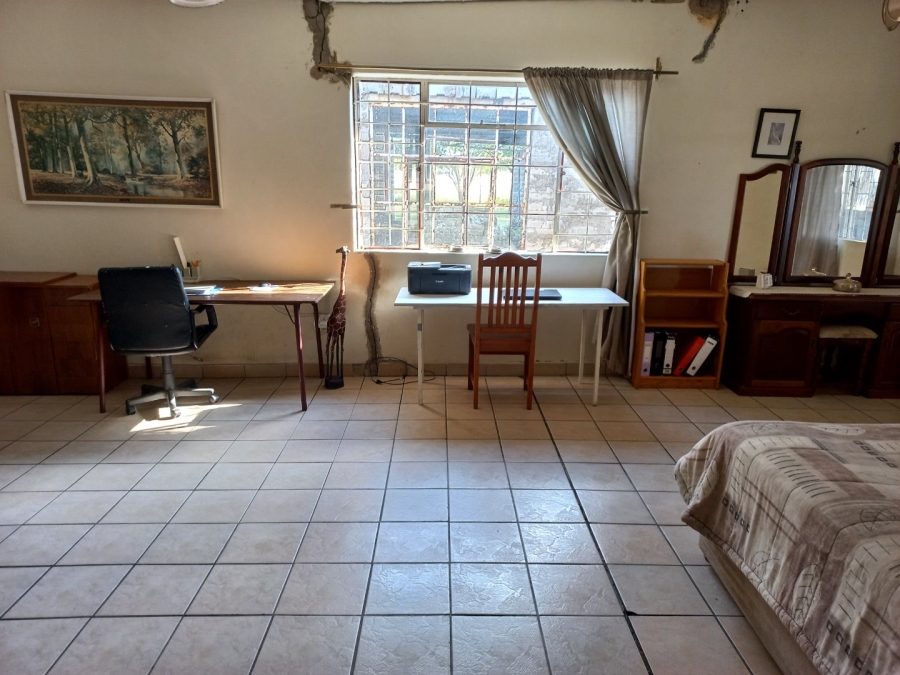2 Bedroom Property for Sale in Wilgeboom A H North West